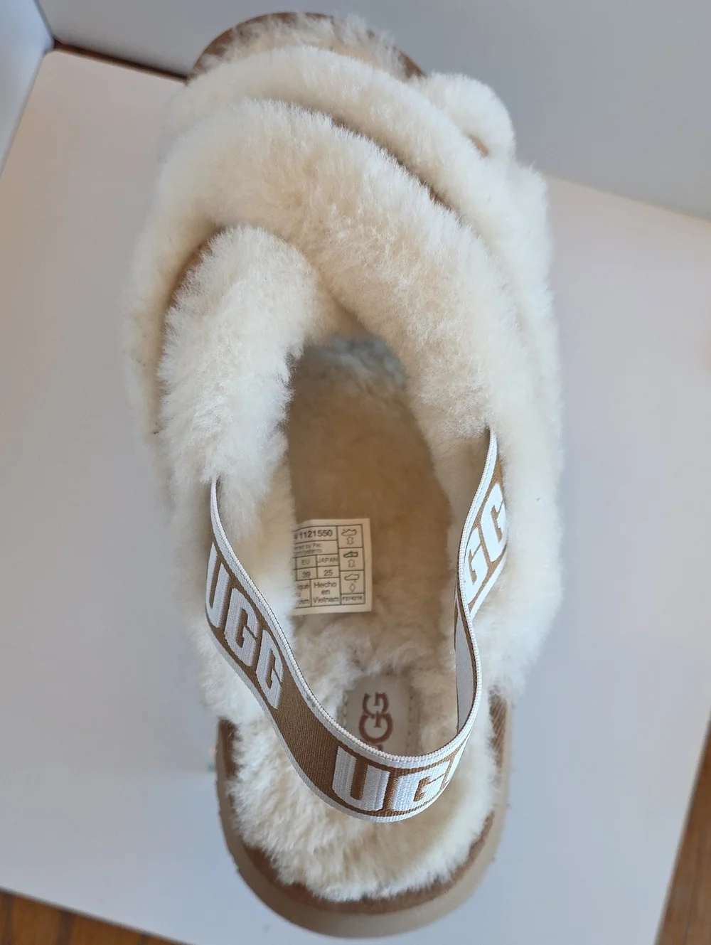 UGG Chestnut Disco Cross Slides White Fur Trim Logo Ankle Strap Sandals Size 8